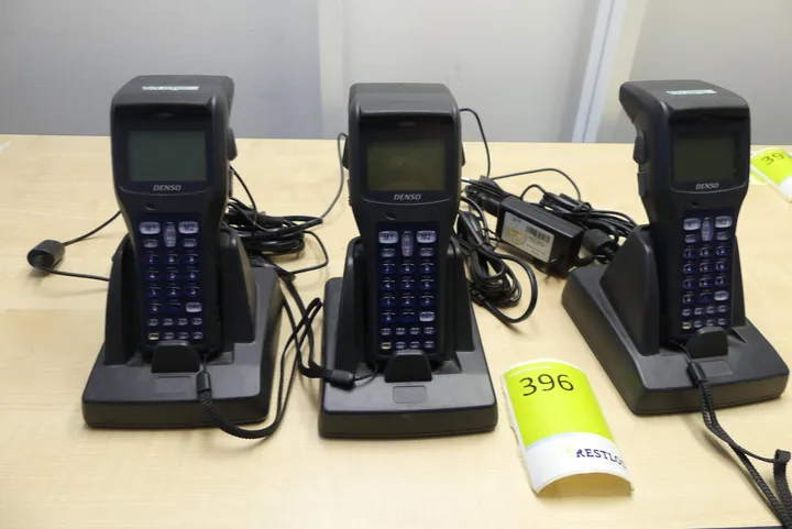 3x Denso Handheld-Scanner mit Ladestation und Netzteil